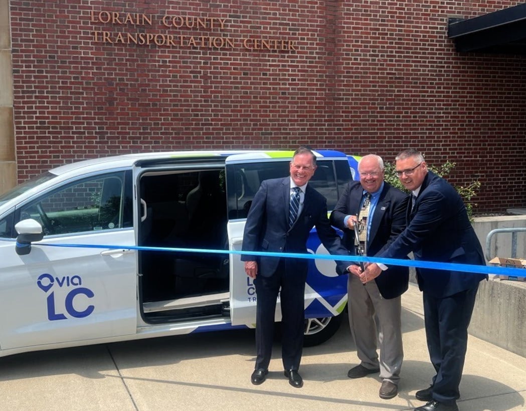 Via LC ribbon cutting_